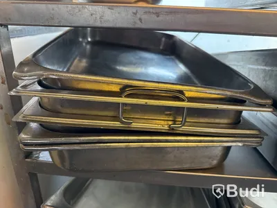 Rostfri vagn med kantiner