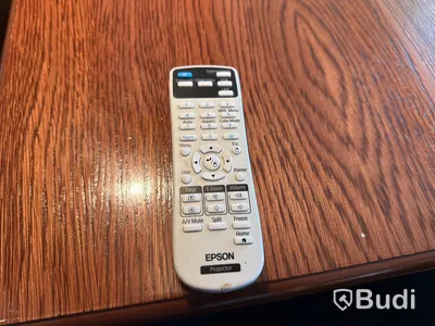 Projektor med duk, Epson