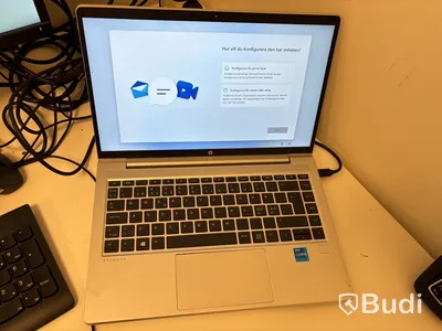 Hp Probook med dockningsstation & skärm.