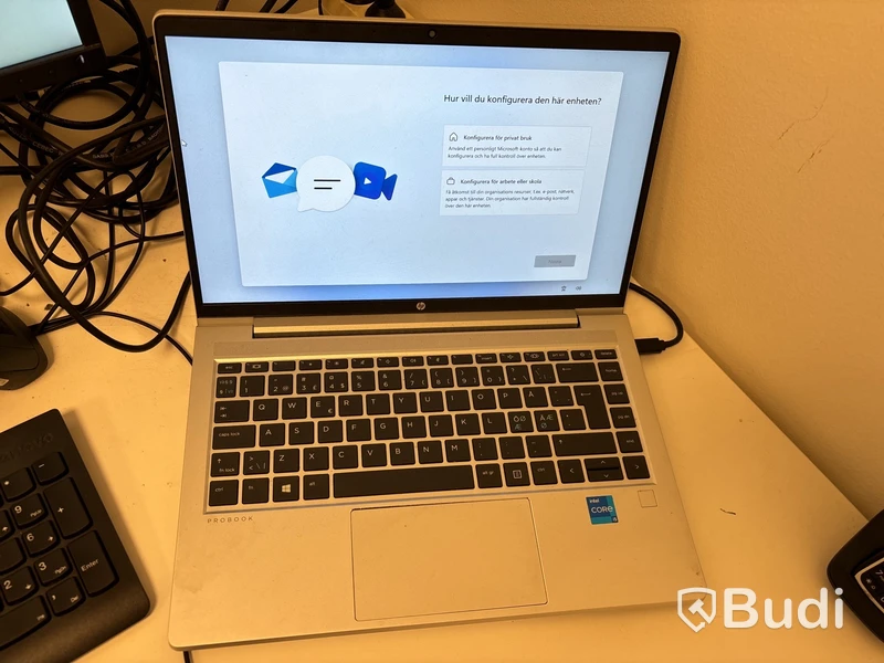 Hp Probook med dockningsstation & skärm.