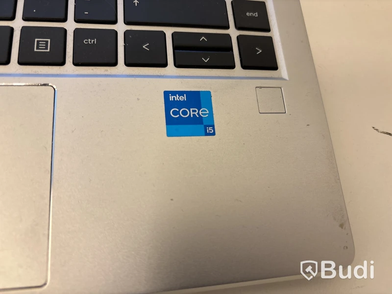 Hp Probook med dockningsstation & skärm.