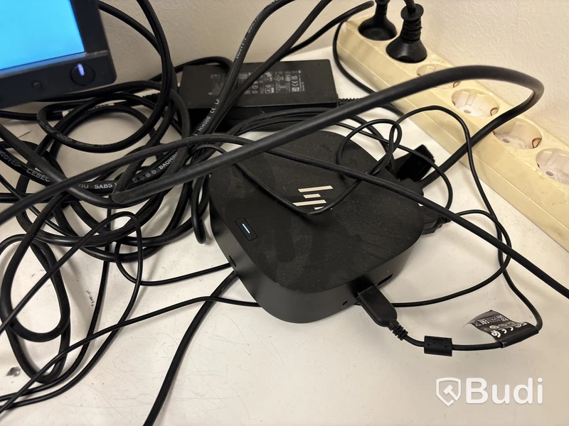 Hp Probook med dockningsstation & skärm.