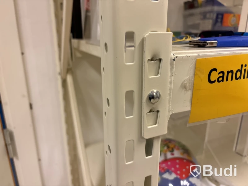 3 st plåthyllor