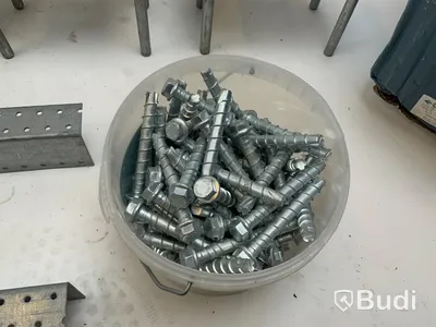 Diverse byggbeslag