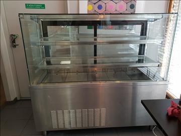 Konditorkyl PLASTMET B1500 X H1400 X D650mm 230V / 50Hz 130kg Temp plus5-plus12 Nypris ca: 45,000SEK