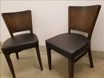 Resturangstolar 2st mörkbruna med svart konstlädersits 