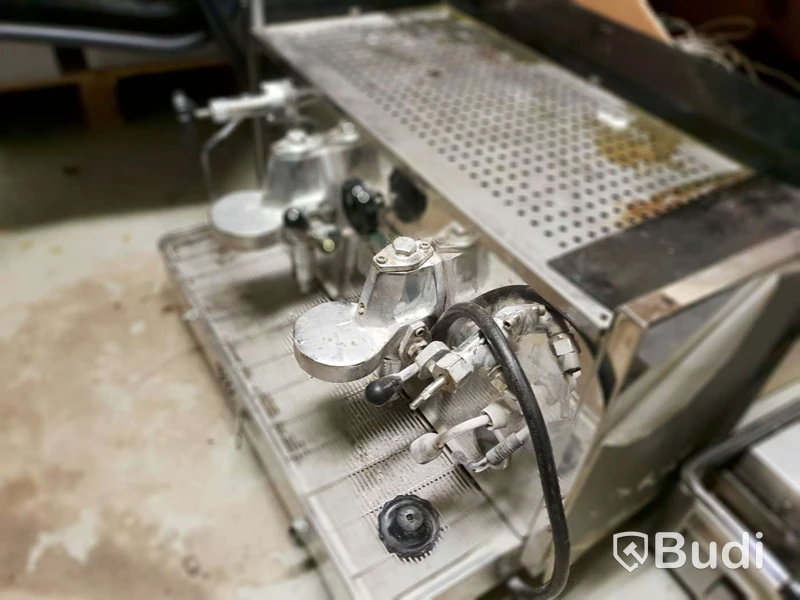 Espresso Maskin Reparationsobjekt. Osäker funktion 3-Fas