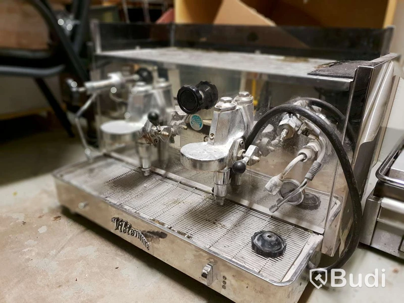 Espresso Maskin Reparationsobjekt. Osäker funktion 3-Fas