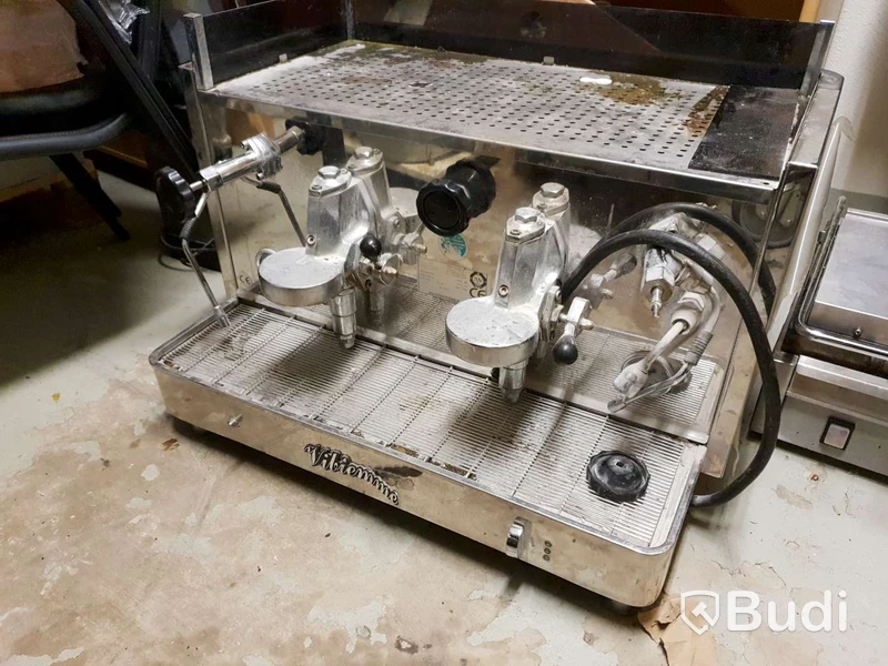 Espresso Maskin Reparationsobjekt. Osäker funktion 3-Fas