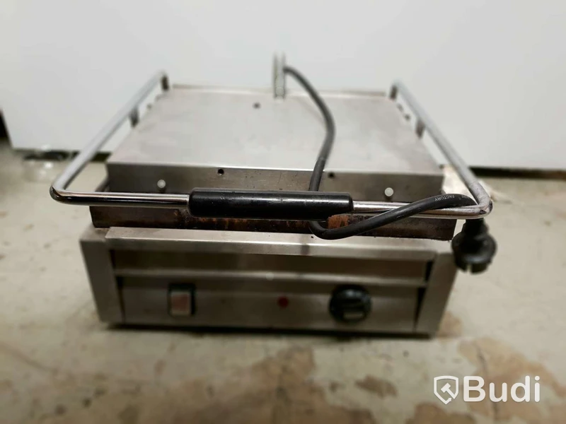 Klämgrill Mayfair klämmyta 360 X270mm 230V