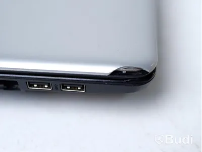 Dator - HP 350 G1 i5, windows 10 (Obs! Laddsladd saknas, sprucken på två ställen. )