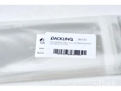 Förpackningsmaterial för butik - plastpåsar, presentkartonger