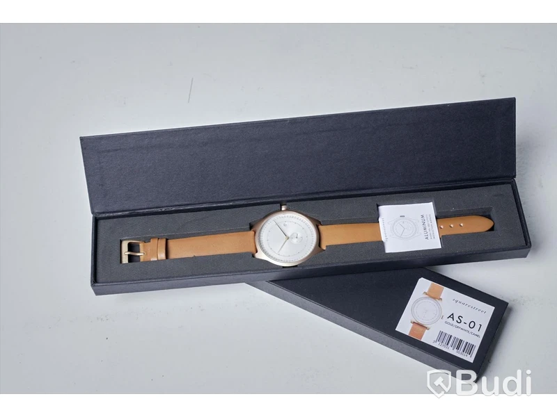 4 st armbandsur – Squarestreet, diverse färger