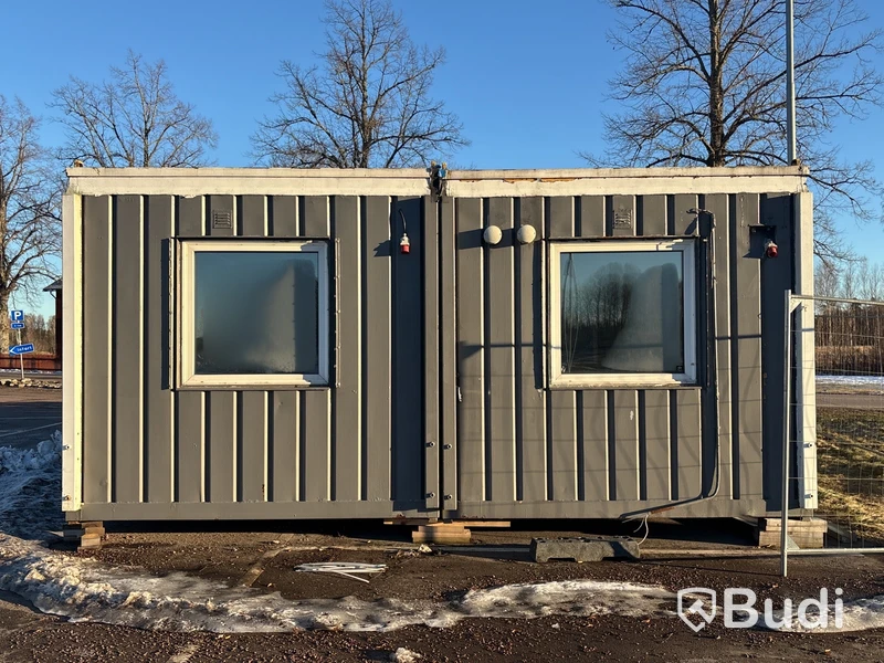 2 st byggbodar