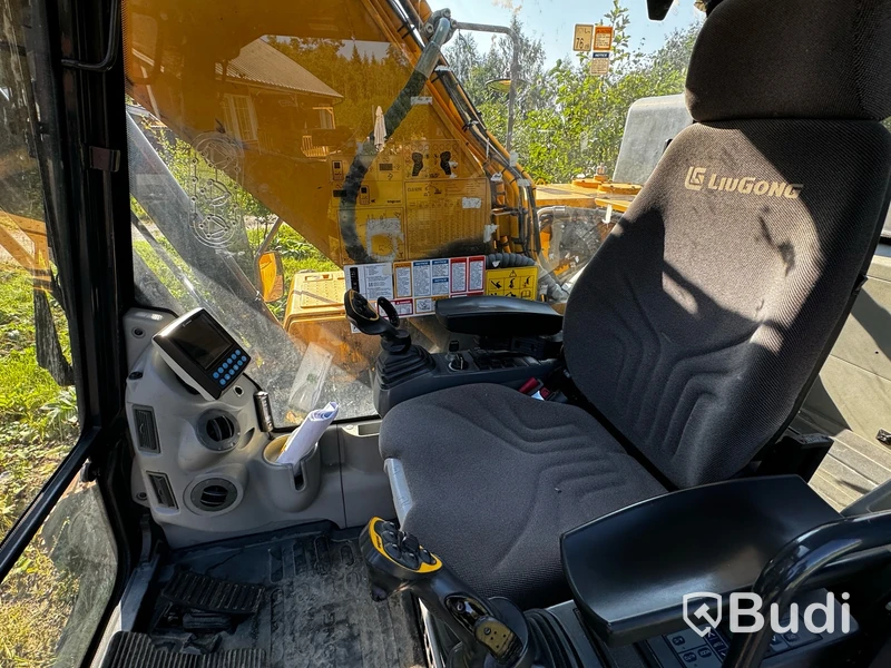 Grävmaskin LiuGong CLG925E -2018 - EXPORT