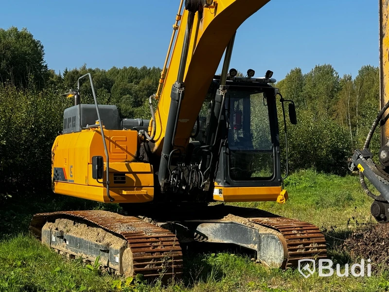 Grävmaskin LiuGong CLG925E -2018 - EXPORT