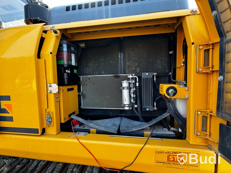 Grävmaskin LiuGong CLG925E -2018 - EXPORT