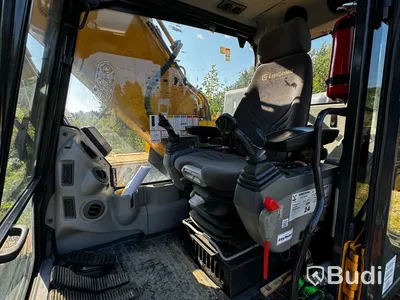 Grävmaskin LiuGong CLG925E -2018 - EXPORT
