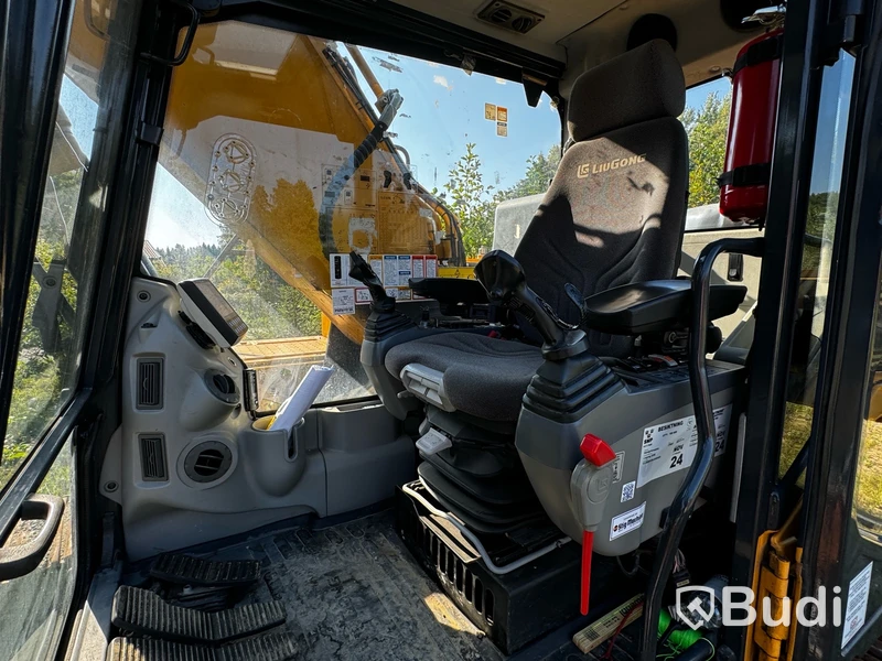 Grävmaskin LiuGong CLG925E -2018 - EXPORT