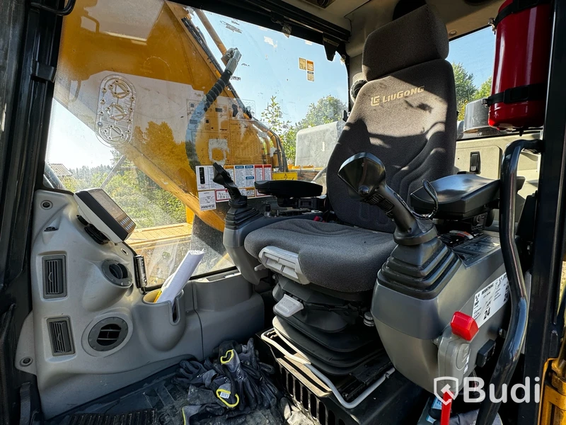 Grävmaskin LiuGong CLG925E -2018 - EXPORT