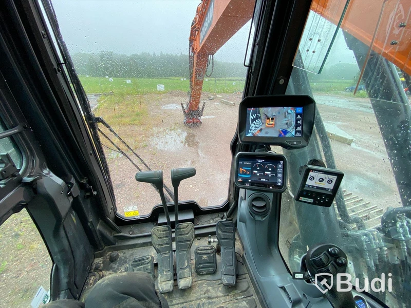 Grävmaskin Doosan DX300LC-7 -2022