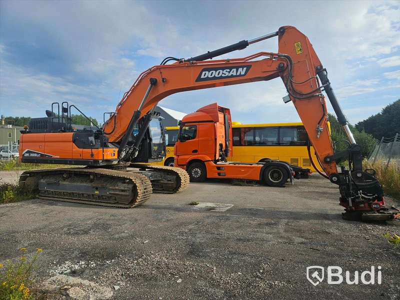 Grävmaskin Doosan DX300LC-7 -2022