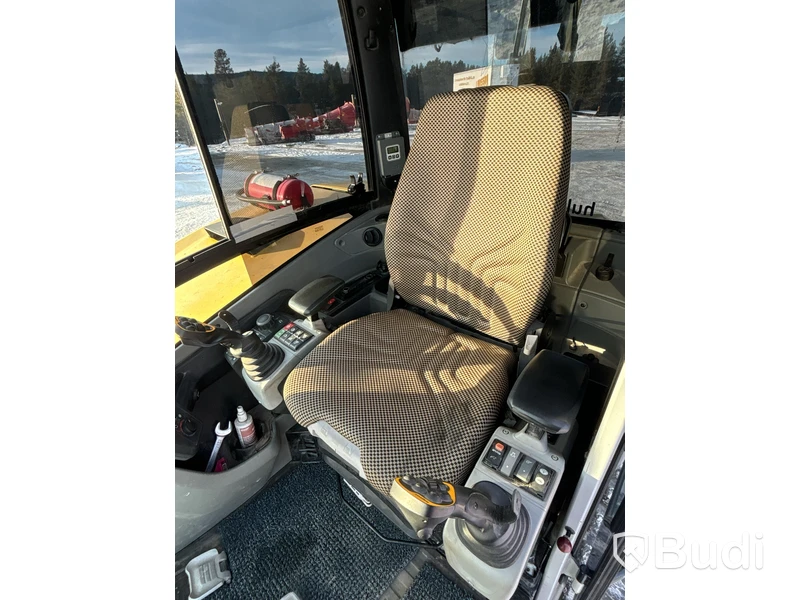 Bandgrävare Wacker Neuson ET90 | 2695h | 2019 | flera redskap