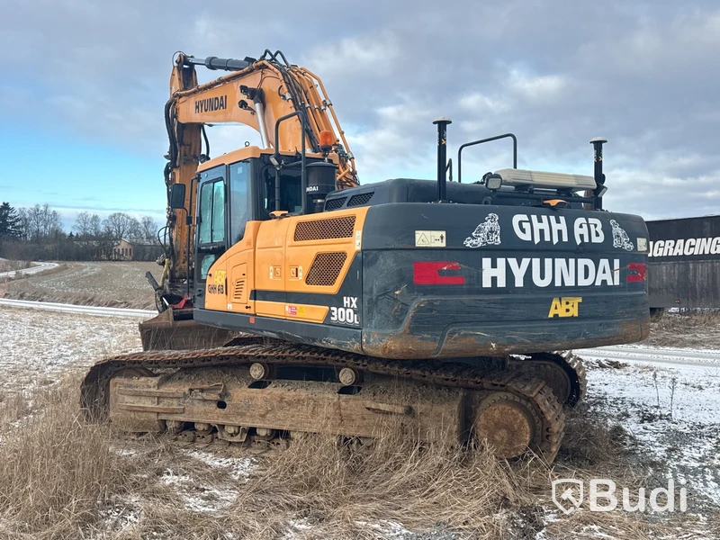 Bandgrävmaskin Hyundai HX300L -2016 (8509H)