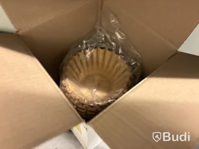 3 st plåthyllor med torrvaror