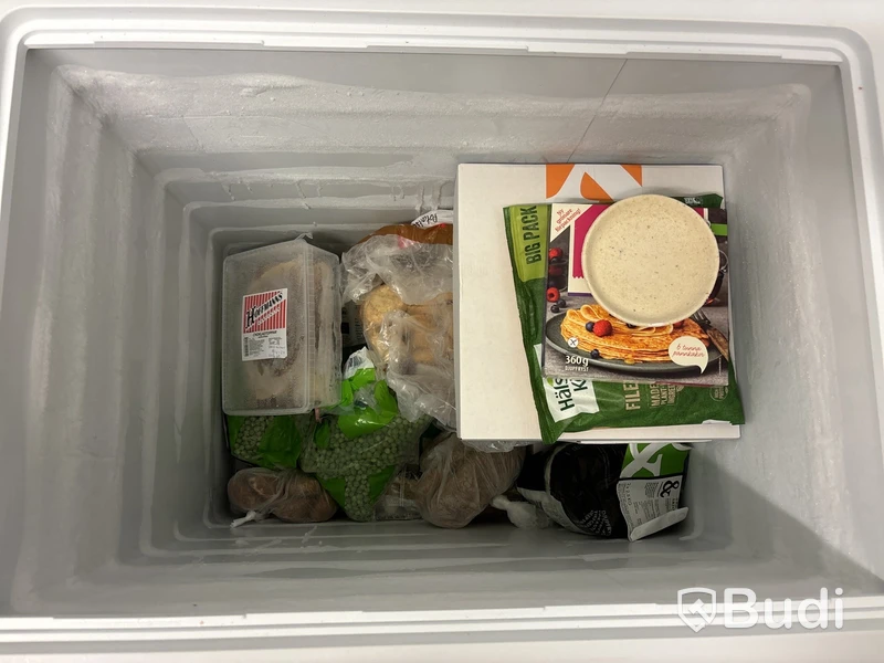 Frysbox Logik LCF198W23E (med innehåll)