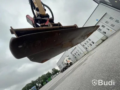 Minigrävare CAT 303.5E CR med tillbehör
