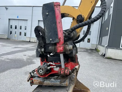 Minigrävare CAT 303.5E CR med tillbehör