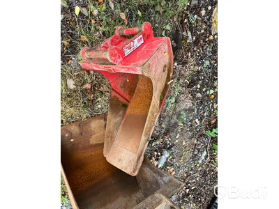 Minigrävare CAT 303.5E CR med tillbehör
