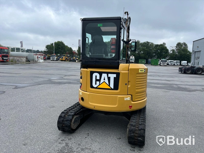 Minigrävare CAT 303.5E CR med tillbehör