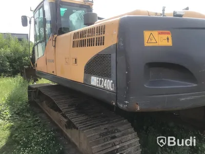 Volvo bandgrävmaskin EC240CL -2009 inkl tillbehör