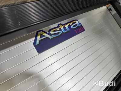 Komplett butik med varor & inredning