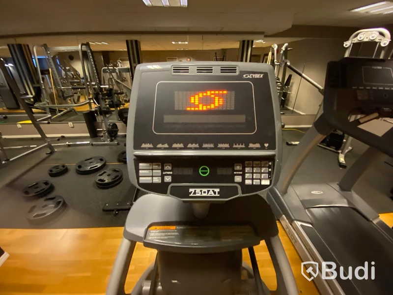 Crosstrainer Cybex 750AT