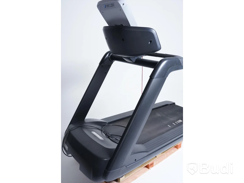 Löpband PRECOR TRM631 P30 console - 3 hk motor - 2022. Nypris 89 900 kr