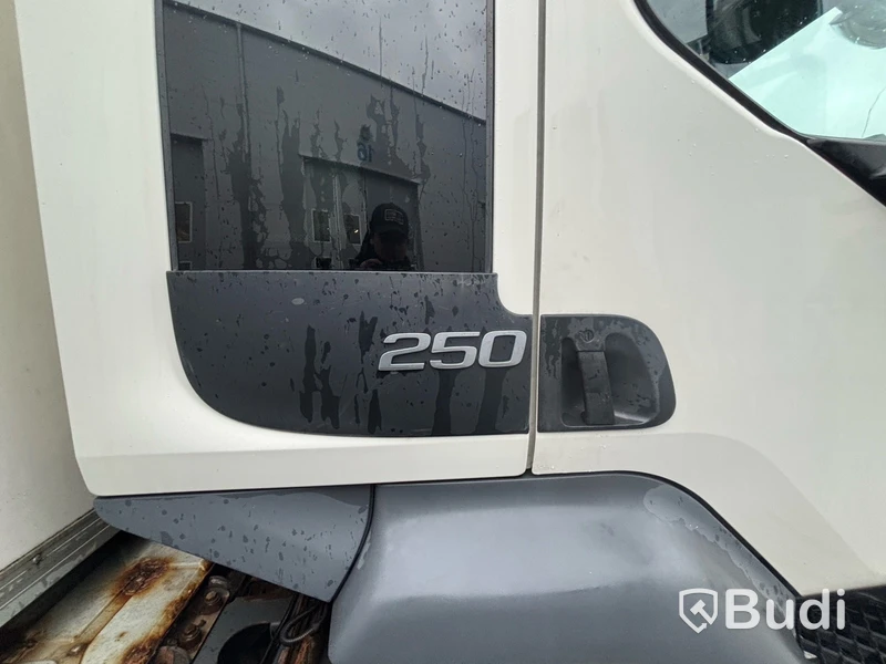 Distributionsbil Volvo FL 250 -2015