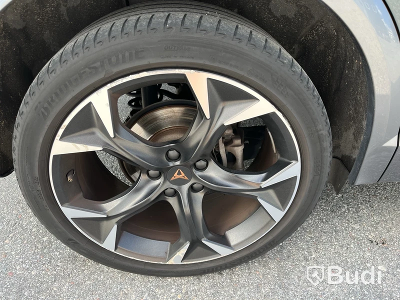 Personbil Seat Cupra Formentor 1.5 TSI DSG | Sequential | 150hk | 2022 - EXPORT momsfri försäljning inom EU. Regnr: HFX91C, Chassi no: VSSZZZKMZNR080035 - Köpare: SAS AUTOPASCHER, VAT FR74948697883 , Land: Frankrike, Intrastat HS code: 87039000, Vikt: 1474kg