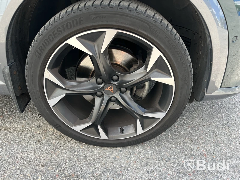 Personbil Seat Cupra Formentor 1.5 TSI DSG | Sequential | 150hk | 2022 - EXPORT momsfri försäljning inom EU. Regnr: HFX91C, Chassi no: VSSZZZKMZNR080035 - Köpare: SAS AUTOPASCHER, VAT FR74948697883 , Land: Frankrike, Intrastat HS code: 87039000, Vikt: 1474kg
