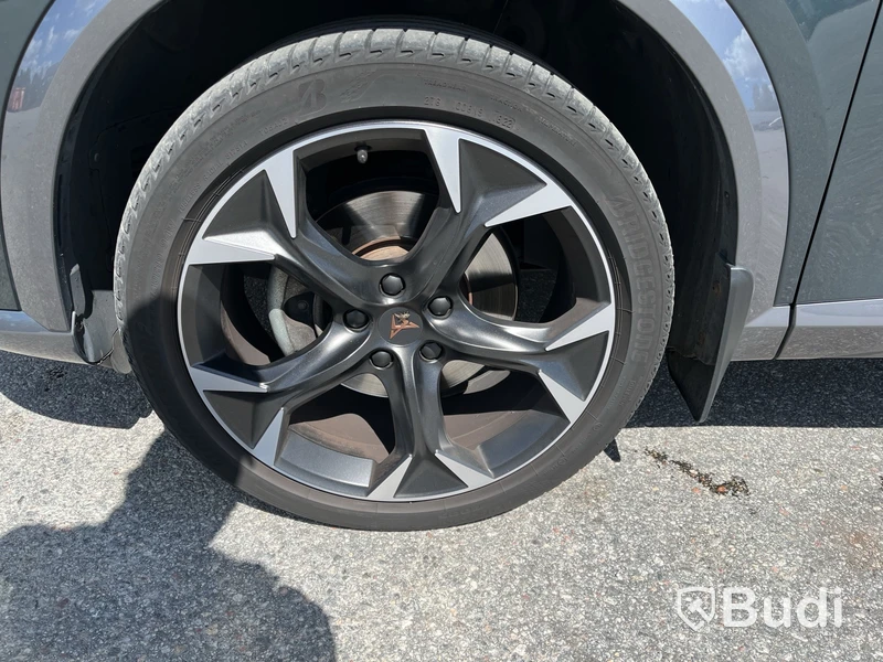 Personbil Seat Cupra Formentor 1.5 TSI DSG | Sequential | 150hk | 2022 - EXPORT momsfri försäljning inom EU. Regnr: HFX91C, Chassi no: VSSZZZKMZNR080035 - Köpare: SAS AUTOPASCHER, VAT FR74948697883 , Land: Frankrike, Intrastat HS code: 87039000, Vikt: 1474kg