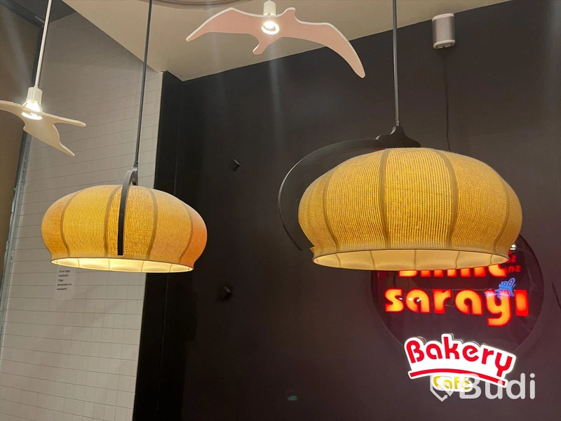 2st Takarmaturer med träskärm