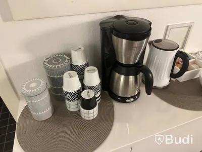 Kaffebryggare, vattenkokare och diverse glas
