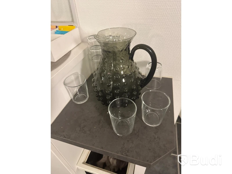 Kaffebryggare, vattenkokare och diverse glas