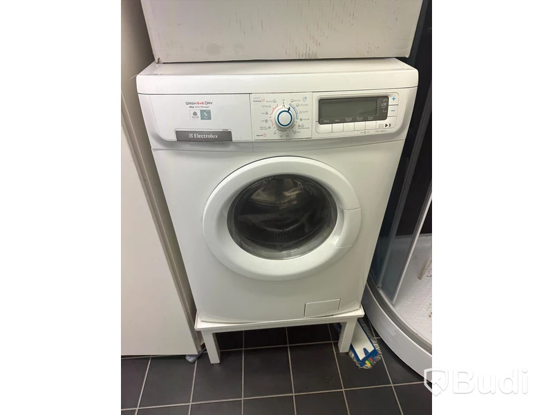 Tvättmaskin med ställ - Electrolux