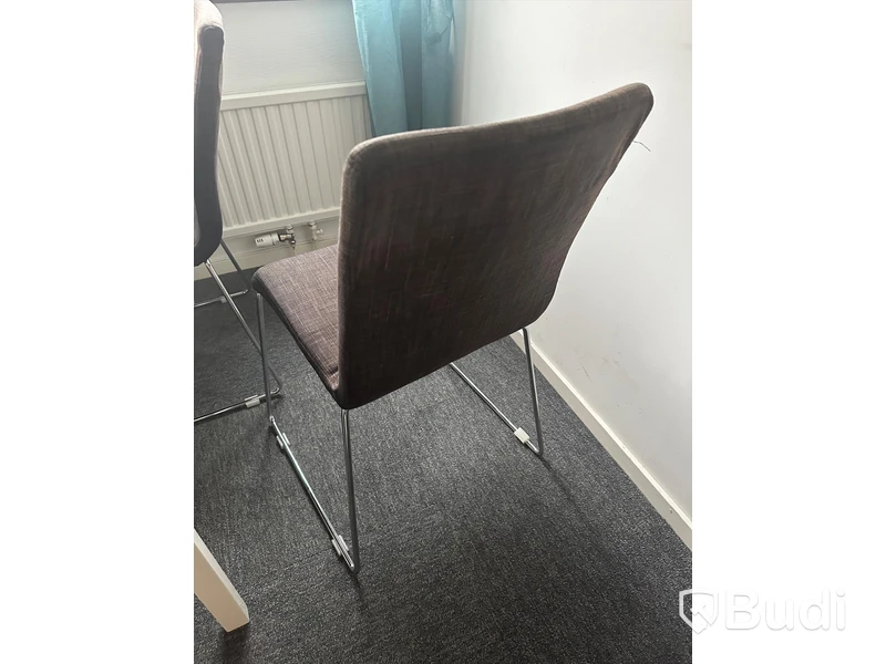 Matbord och 4 st stolar