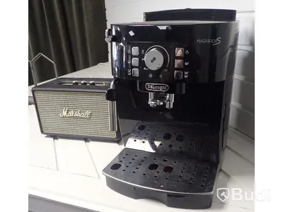 Kaffemaskin & Högtalare