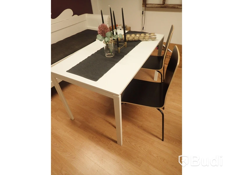 Matbord & 2 Stolar