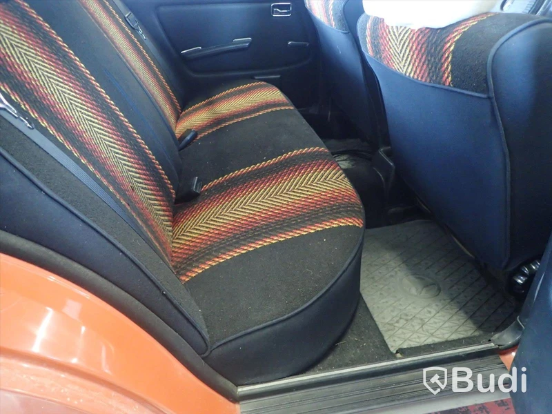 Mercedes 300D 1978 personbil - OMSTARTAD